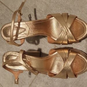 NWT  Schutz Elegant Gold Strappy Heels